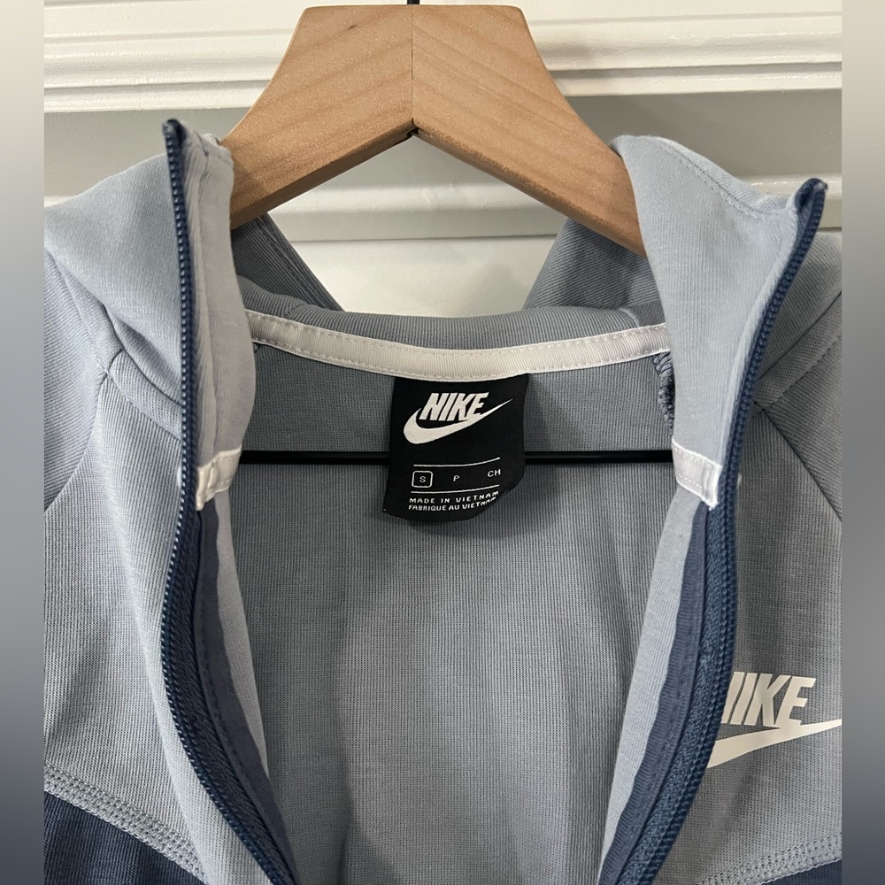 Nike Two-Tone Full-Zip Jacket - image 3